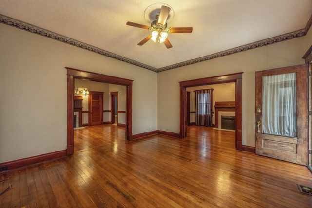 1515 Main Street, Paris, KY 40361