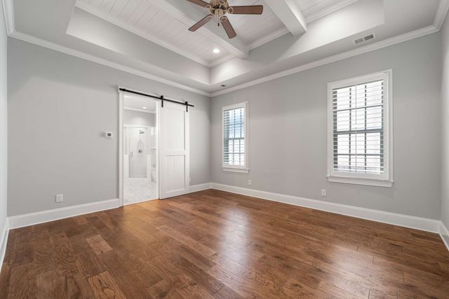 917 Dauphine St, Nashville, TN 37221
