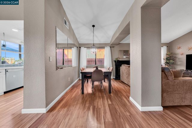 232 Case Dr, Pittsburg, CA 94565