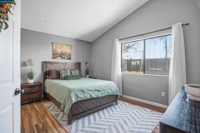 232 Case Dr, Pittsburg, CA 94565