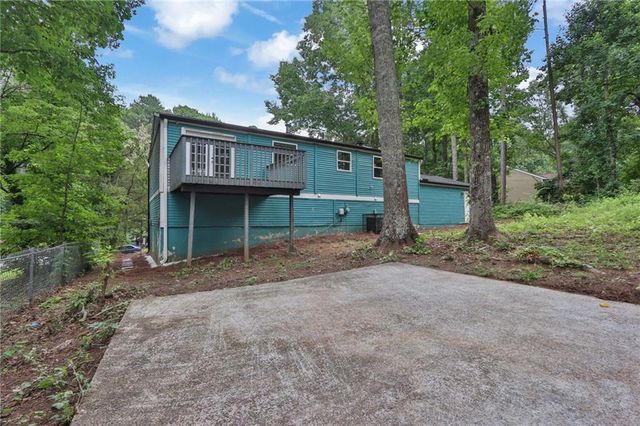 1885 Corduroy Court, Lithonia, GA 30058