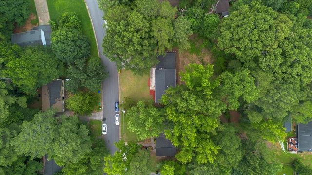 1885 Corduroy Court, Lithonia, GA 30058