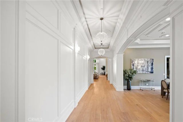 935 W Foothill Boulevard, Arcadia, CA 91006