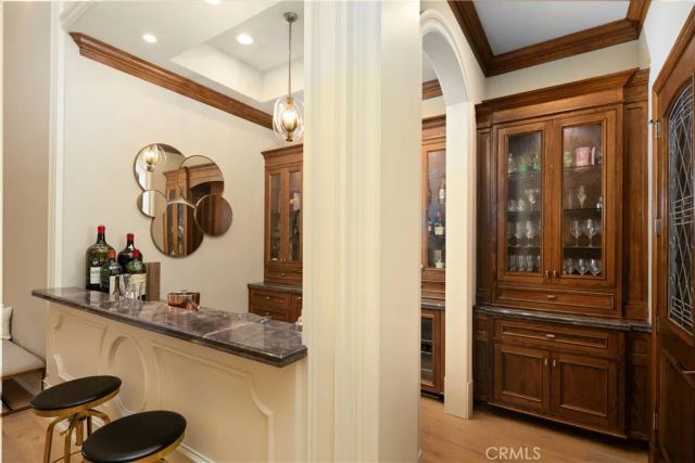 935 W Foothill Boulevard, Arcadia, CA 91006