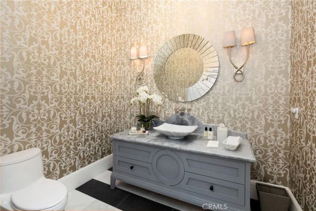 935 W Foothill Boulevard, Arcadia, CA 91006