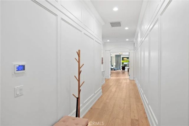 935 W Foothill Boulevard, Arcadia, CA 91006