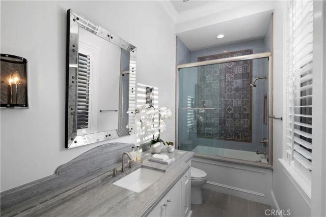 935 W Foothill Boulevard, Arcadia, CA 91006