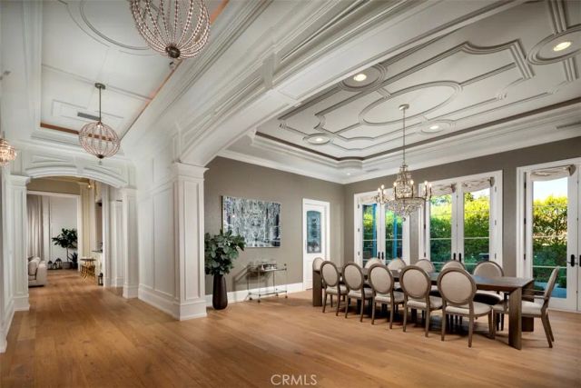 935 W Foothill Boulevard, Arcadia, CA 91006