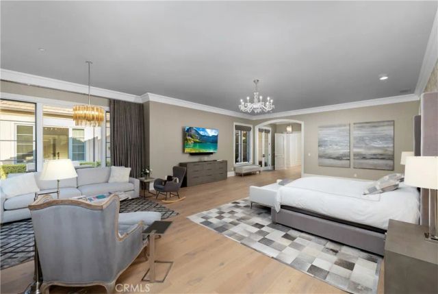 935 W Foothill Boulevard, Arcadia, CA 91006