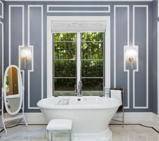 935 W Foothill Boulevard, Arcadia, CA 91006