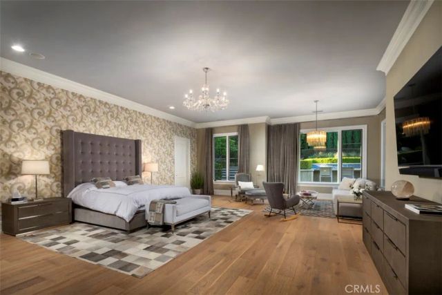 935 W Foothill Boulevard, Arcadia, CA 91006