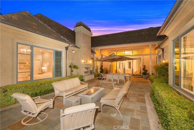 935 W Foothill Boulevard, Arcadia, CA 91006