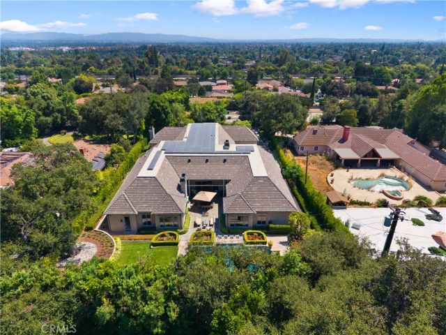 935 W Foothill Boulevard, Arcadia, CA 91006