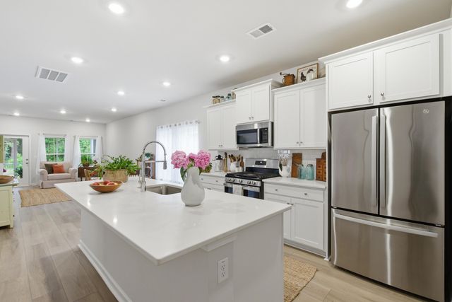 1022 Grace Field Avenue, Summerville, SC 29485