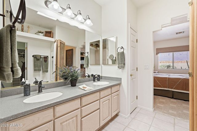4830 S Strike It Rich Drive, Gold Canyon, AZ 85118