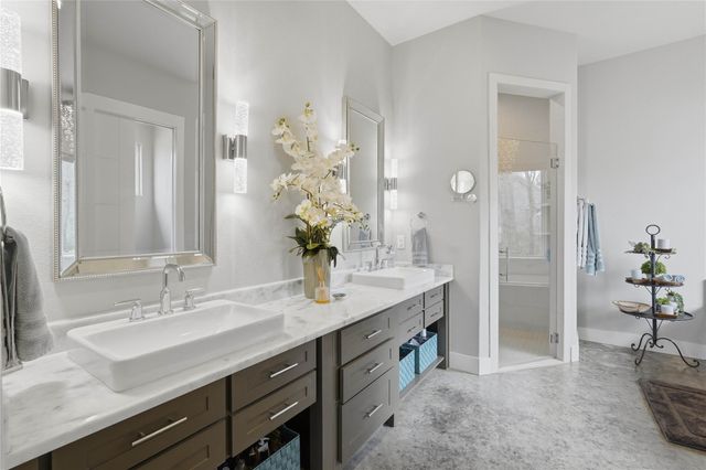 318 Little Dove, Livingston, TX 77351