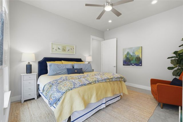 318 Little Dove, Livingston, TX 77351