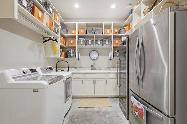 318 Little Dove, Livingston, TX 77351