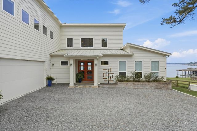 318 Little Dove, Livingston, TX 77351