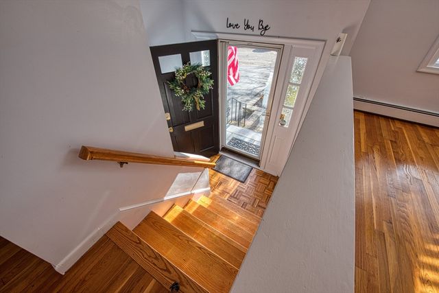 102 Alandale Ave, Brockton, MA 02301