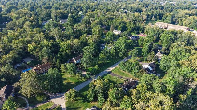 6895 Marblehead Drive, Indian Hill, OH 45243