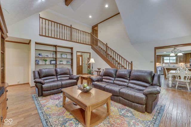275 Adrienne Drive, Greenwood, IN 46142