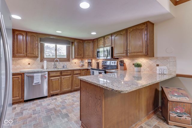 275 Adrienne Drive, Greenwood, IN 46142