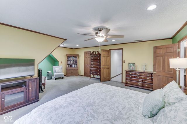275 Adrienne Drive, Greenwood, IN 46142