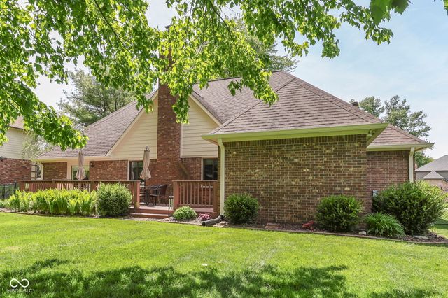275 Adrienne Drive, Greenwood, IN 46142