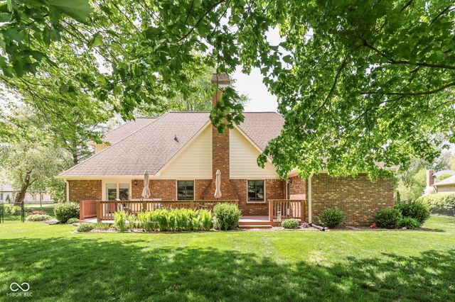 275 Adrienne Drive, Greenwood, IN 46142
