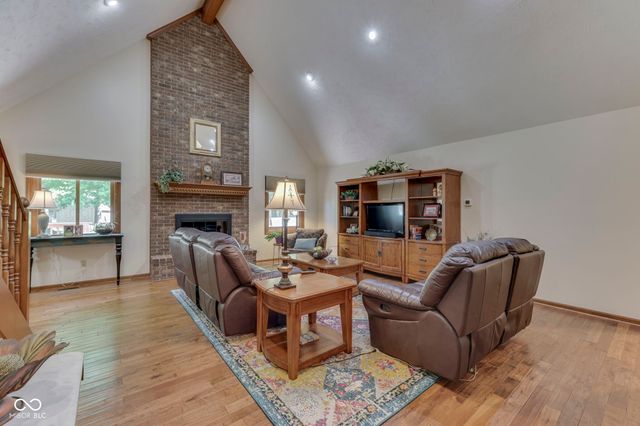 275 Adrienne Drive, Greenwood, IN 46142