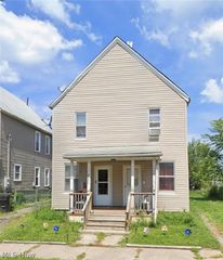 7814 Lawn Avenue, Cleveland, OH 44102