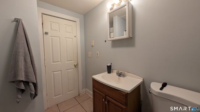 35 Lake Street, Norwich, CT 06360