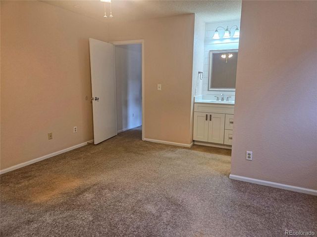 9487 W 89th Circle, Westminster, CO 80021