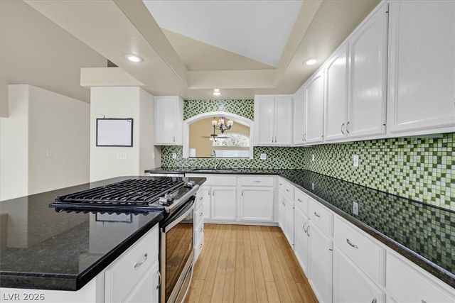 287 Helmsdale Drive, Henderson, NV 89014