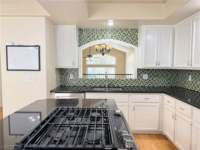 287 Helmsdale Drive, Henderson, NV 89014