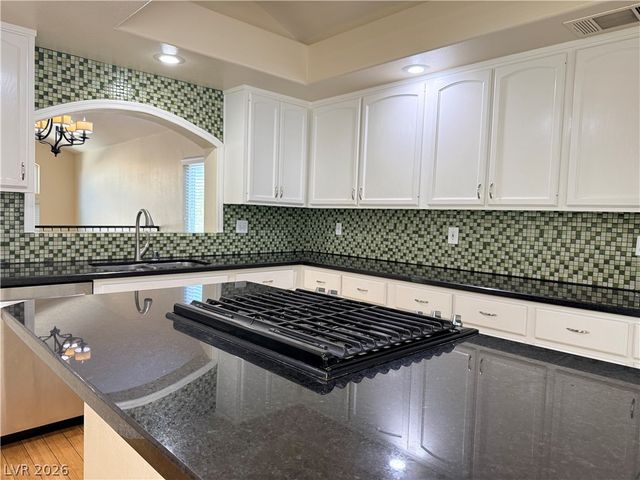 287 Helmsdale Drive, Henderson, NV 89014
