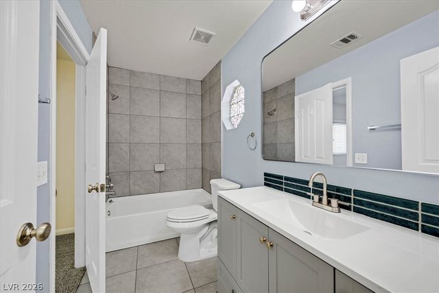287 Helmsdale Drive, Henderson, NV 89014