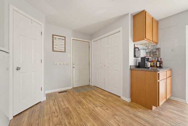 427 Nantucket Road, Valparaiso, IN 46385