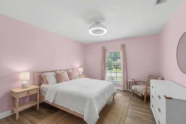 11302 Willow Field Drive, Cypress, TX 77429