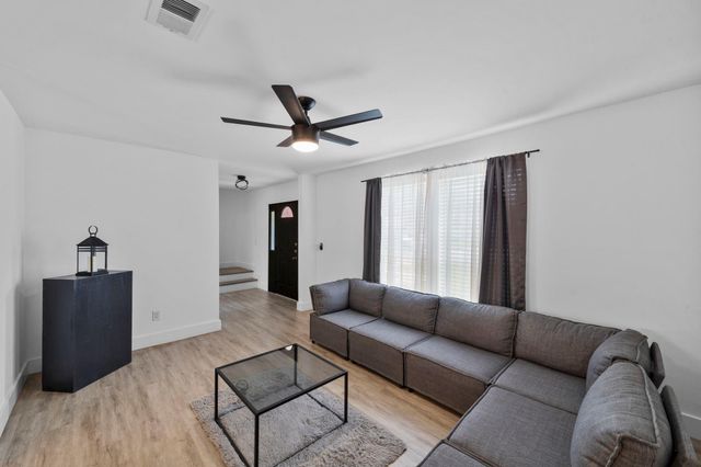 11302 Willow Field Drive, Cypress, TX 77429