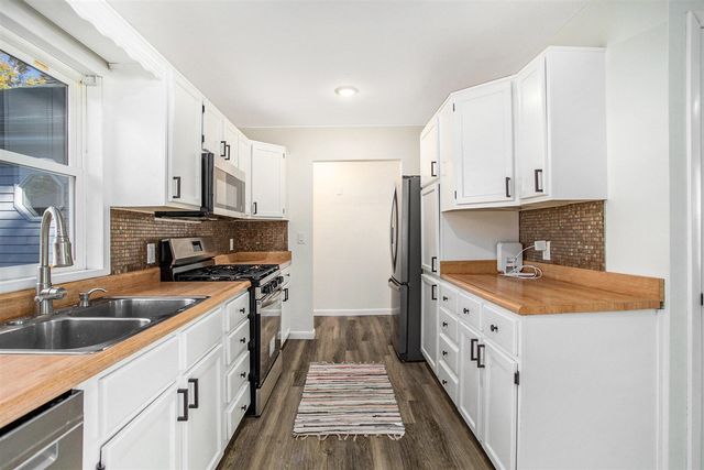 3411 W Shore Drive, Battle Creek, MI 49017