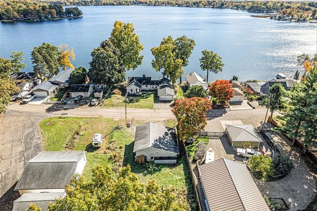 3411 W Shore Drive, Battle Creek, MI 49017