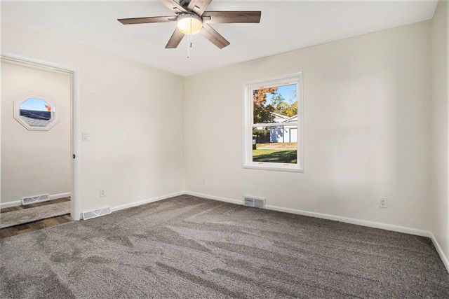 3411 W Shore Drive, Battle Creek, MI 49017