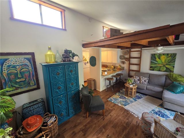 17082 Pacific Coast 205, Huntington Beach, CA 92649