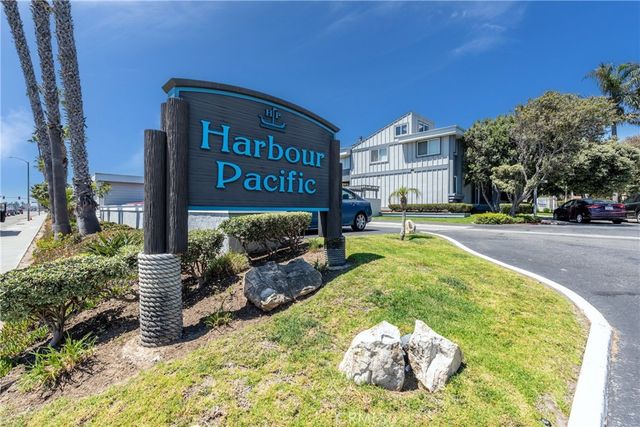 17082 Pacific Coast 205, Huntington Beach, CA 92649
