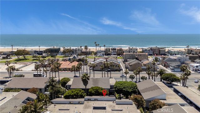 17082 Pacific Coast 205, Huntington Beach, CA 92649