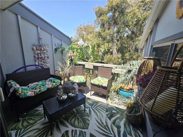 17082 Pacific Coast 205, Huntington Beach, CA 92649