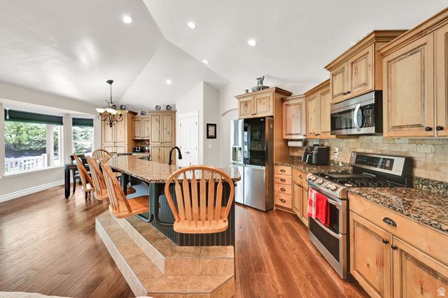 1348 W 3300 N, Pleasant View, UT 84414
