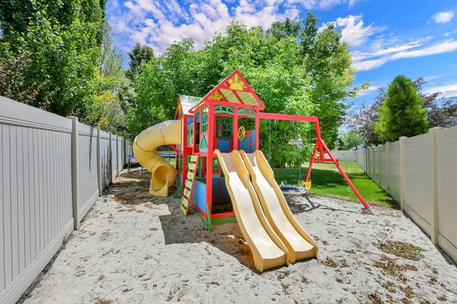 1348 W 3300 N, Pleasant View, UT 84414